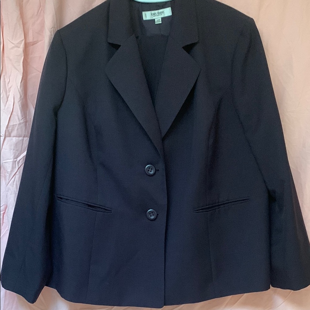 Eggplant Purple Jones Studio Women's 2 piece Suit. 20w
